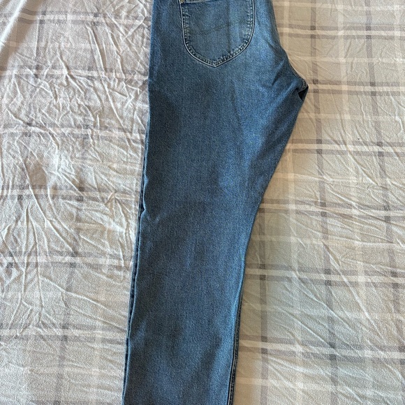 NWT Lee Jeans- Mid Rise Rider Jeans - Picture 5 of 7